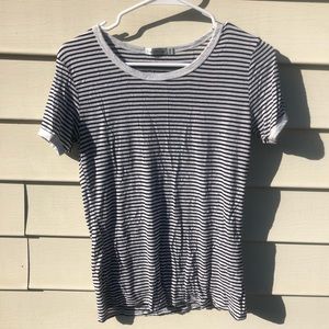 Basic T-shirt (Striped)